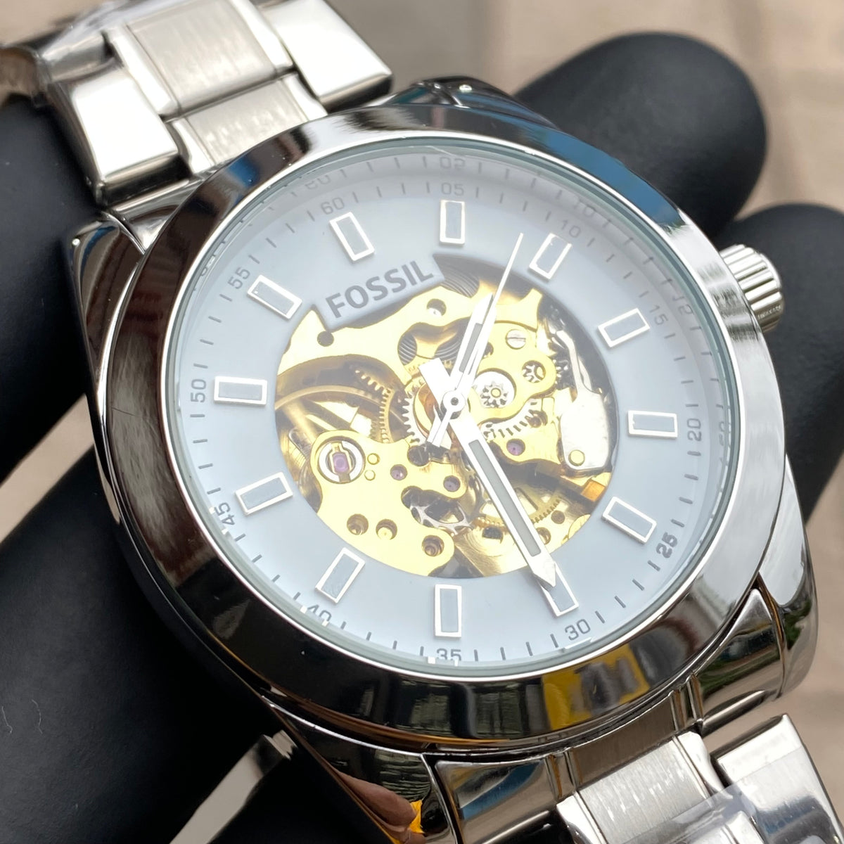 Reloj FOSSIL Automático - Corazón Abierto con Agujas Luminiscentes