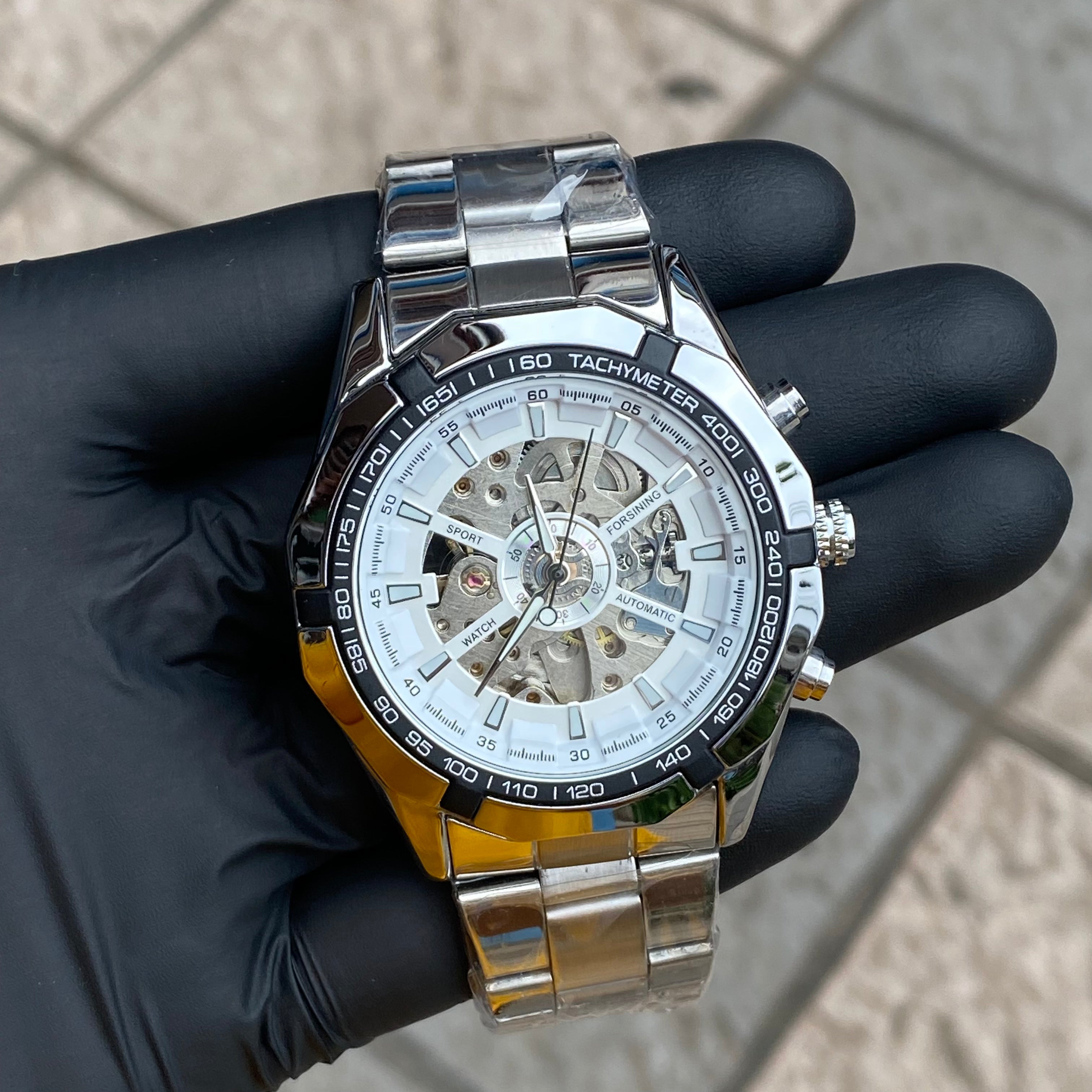 Reloj FORSINING Automático - Corazón Abierto con Seguro Doble